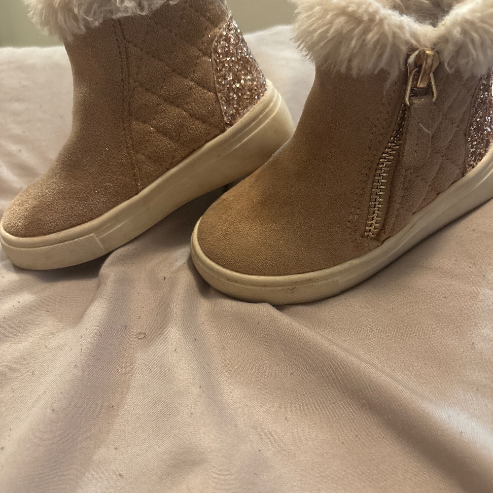 Faux fur boots